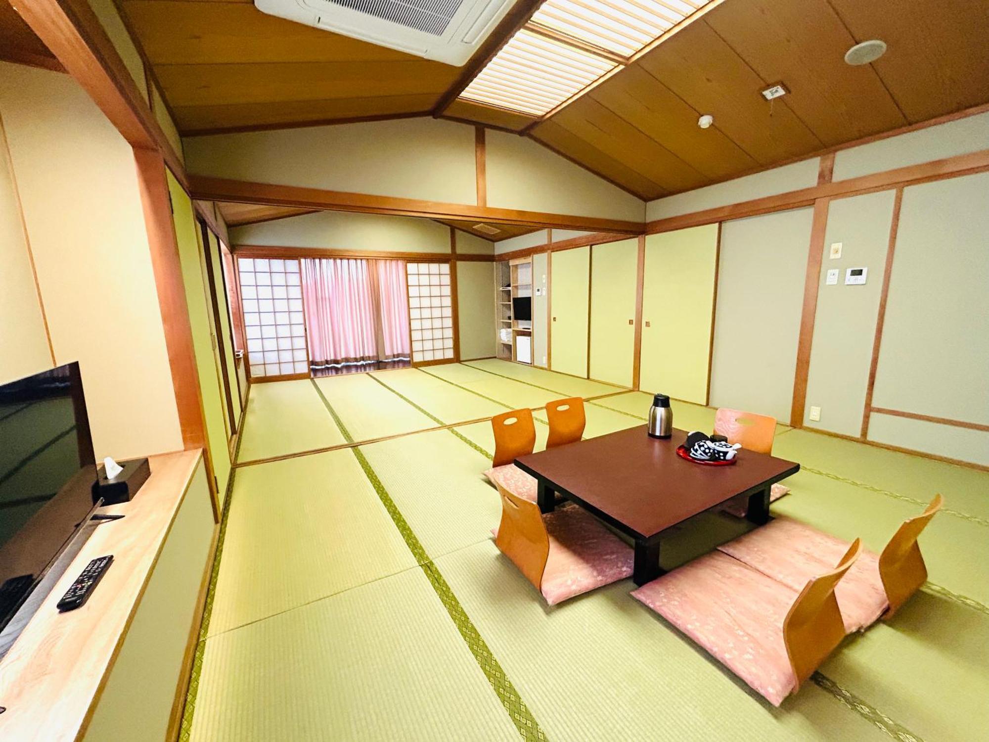 Hotel Takasago Kochi  Exterior photo
