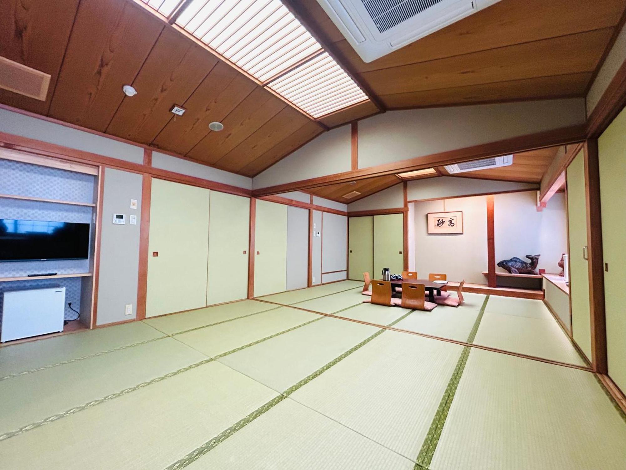 Hotel Takasago Kochi  Exterior photo