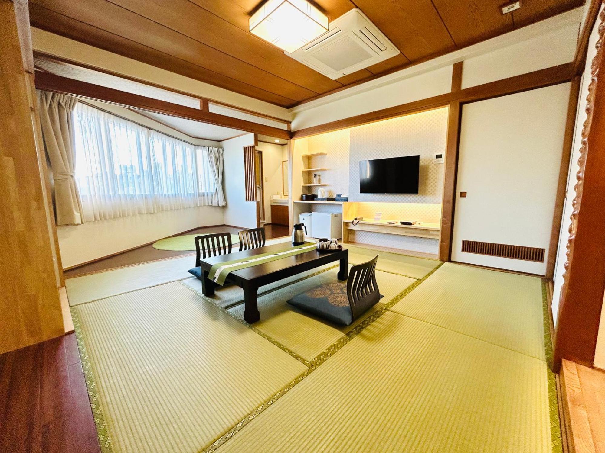 Hotel Takasago Kochi  Exterior photo