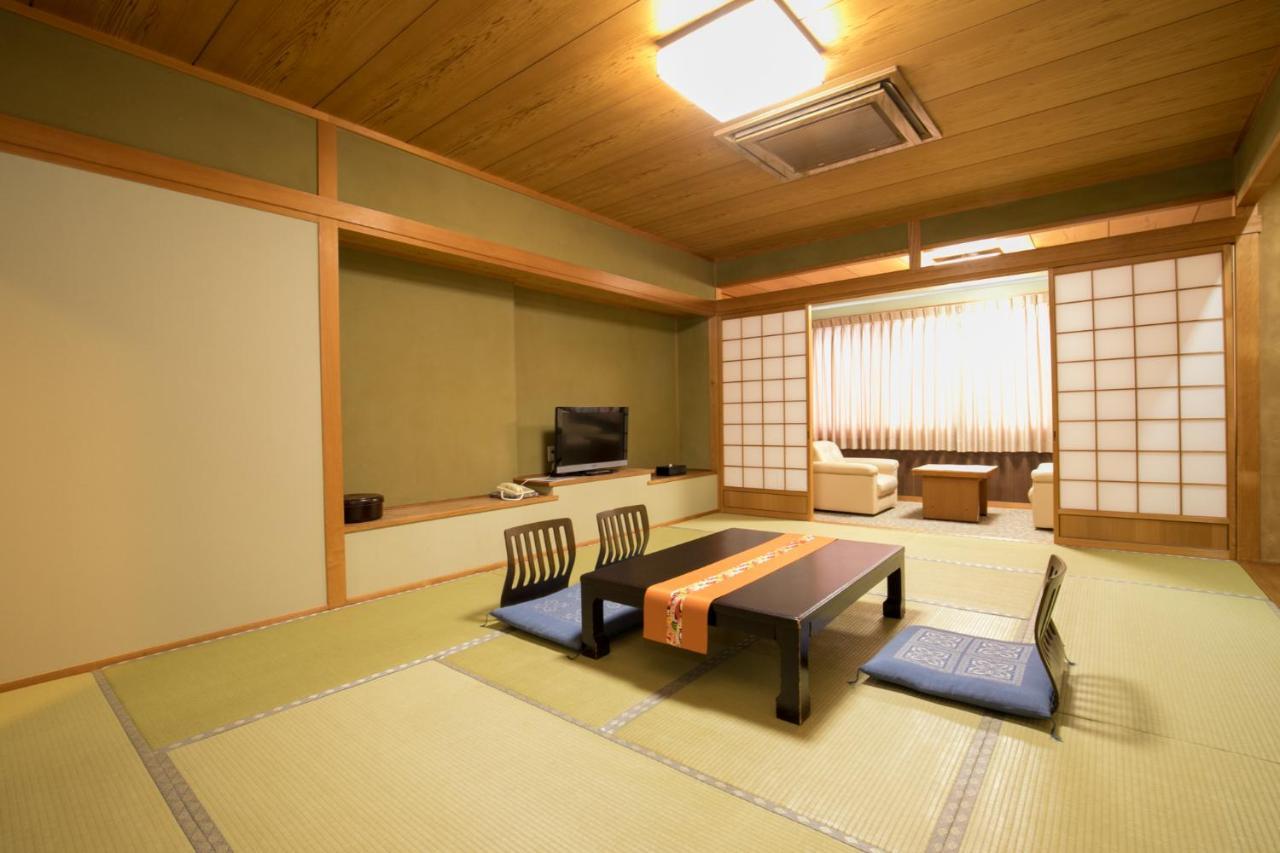 Hotel Takasago Kochi  Exterior photo